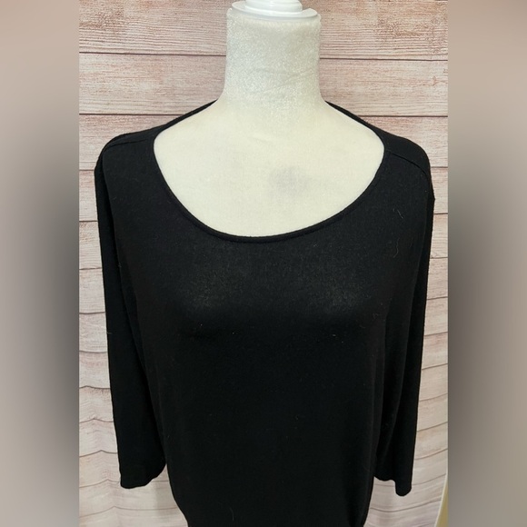 Chico’s  size 3 /16 super soft rayon blend black sweater - Picture 2 of 7